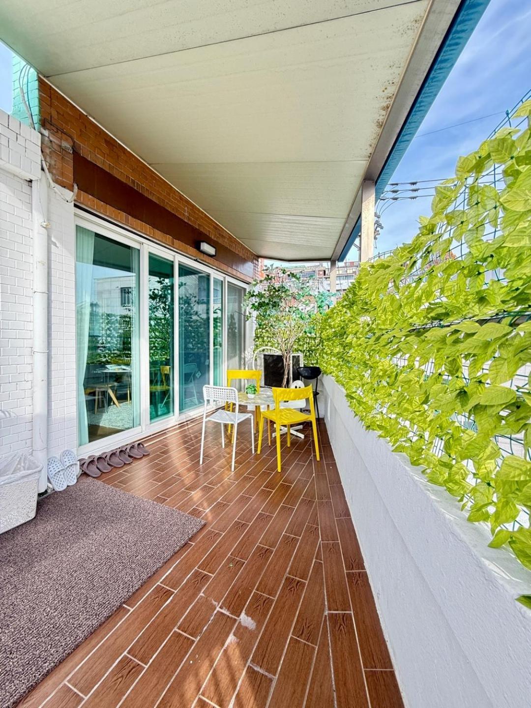 Apartment Cheong Un Gak Seoul